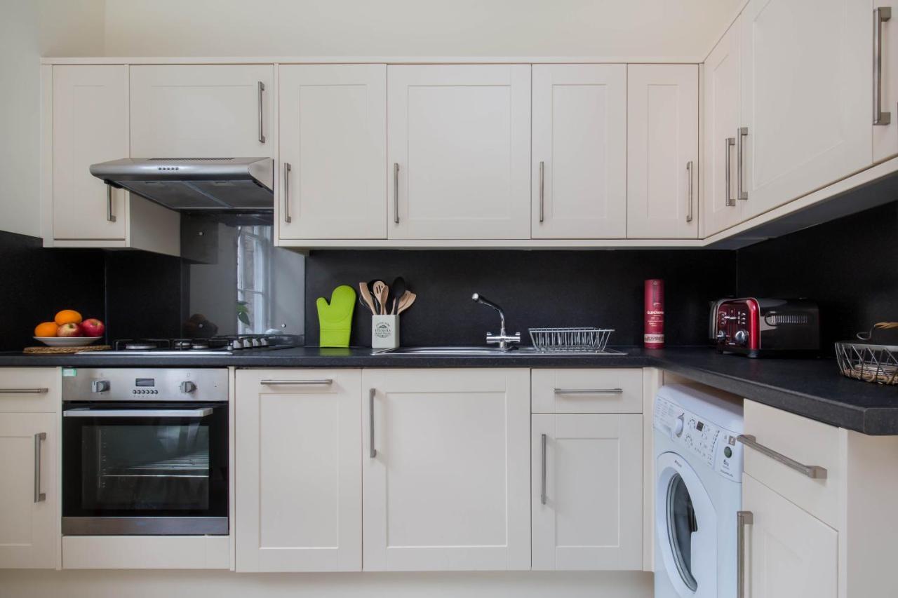 Stockbridge Two Bedroom Apartment Edinburgh Exterior photo